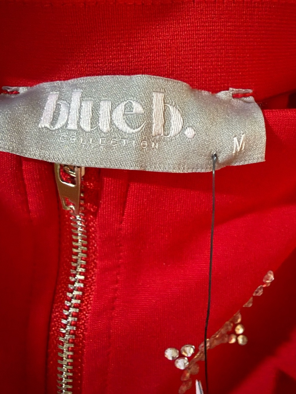 High-Waist Red Rhinestone Star Shorts - Picture 4 of 7